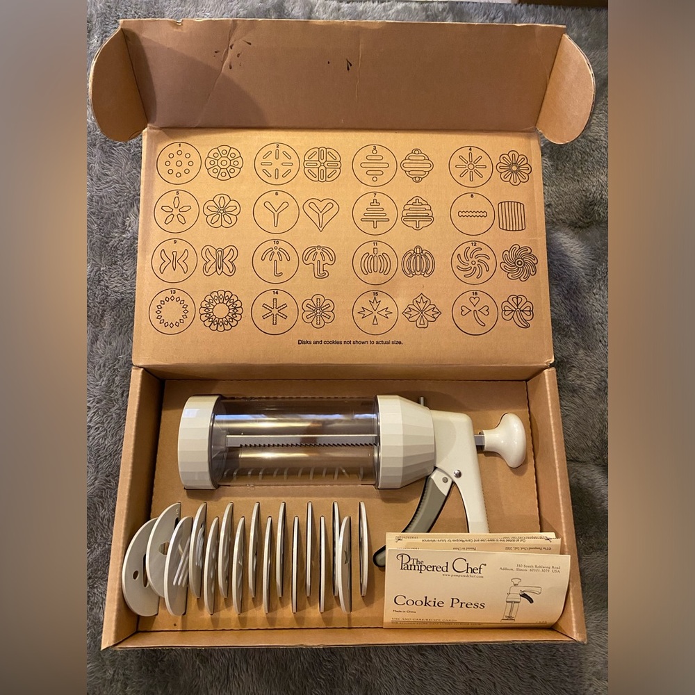 The Pampered Chef Cookie Press
